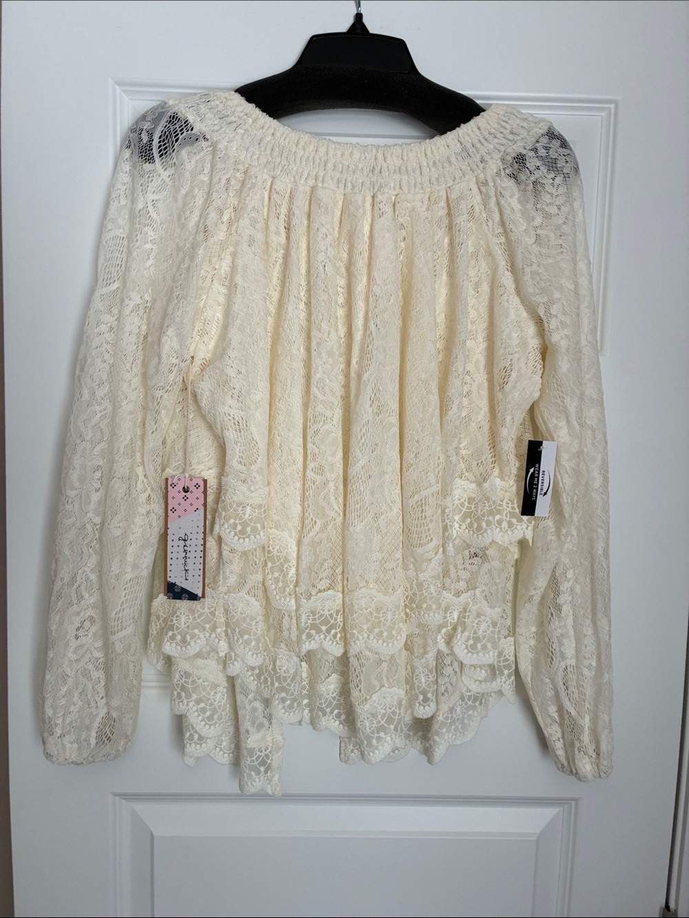 Women's Cream Lace Peasant Blouse - gimmicks